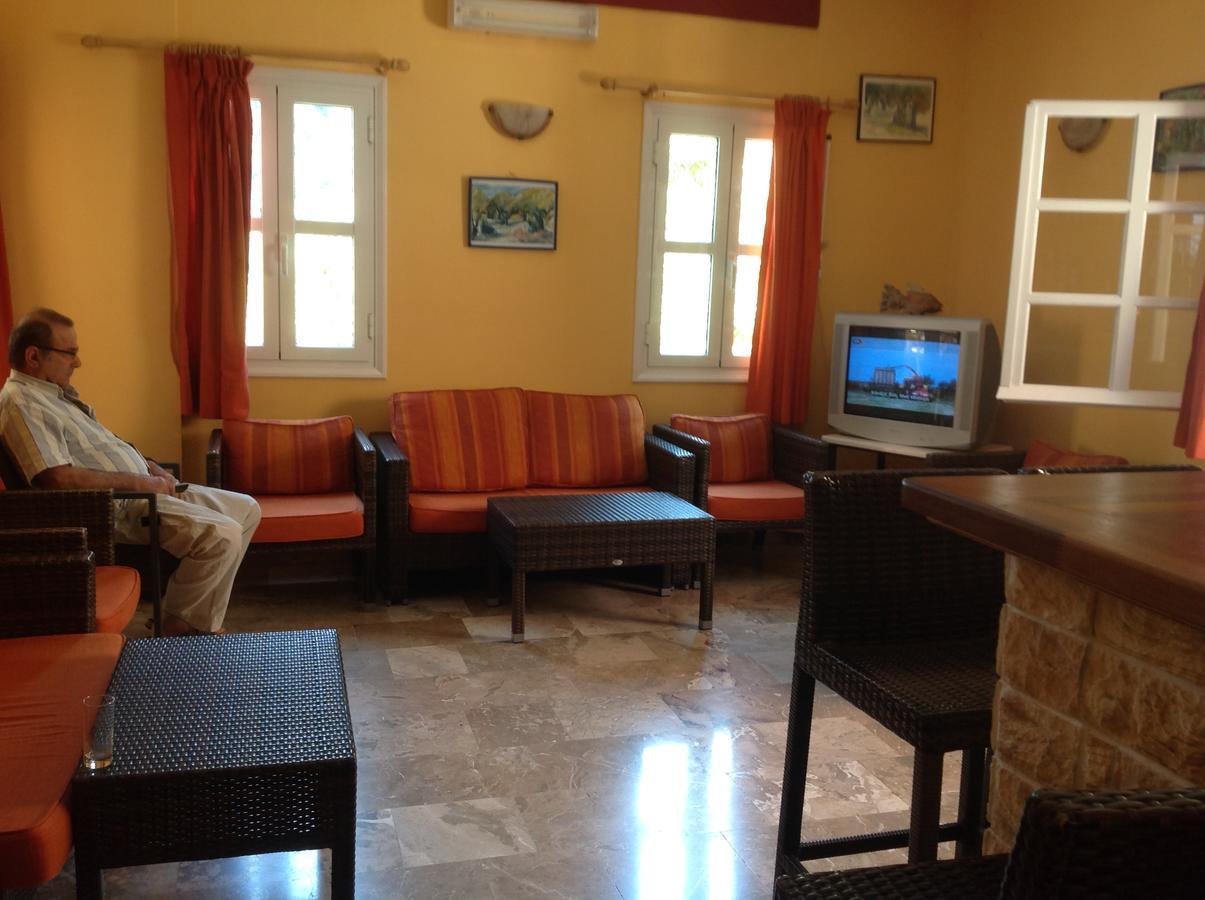 Hotel Nostos Frikes Экстерьер фото